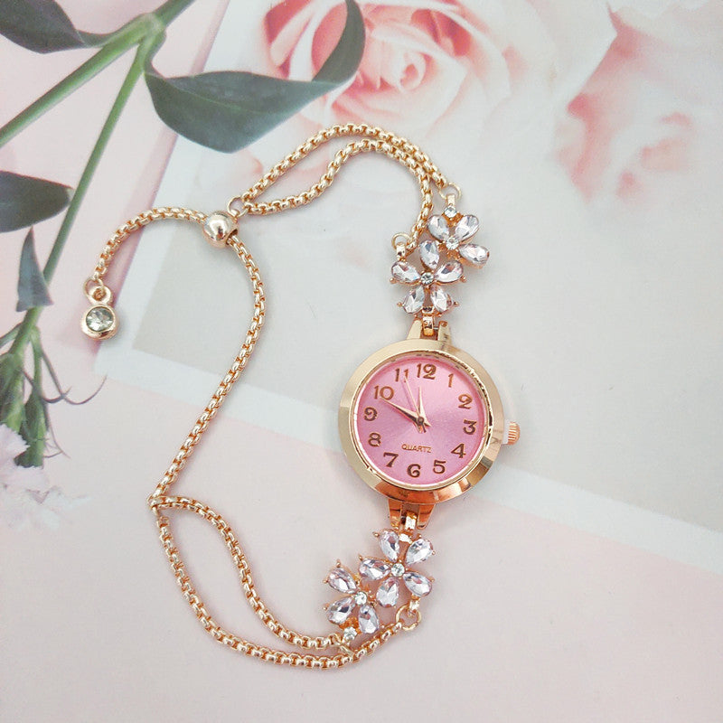 Women's Flower-Shaped Diamond Bracelet Watch | 7 Colours