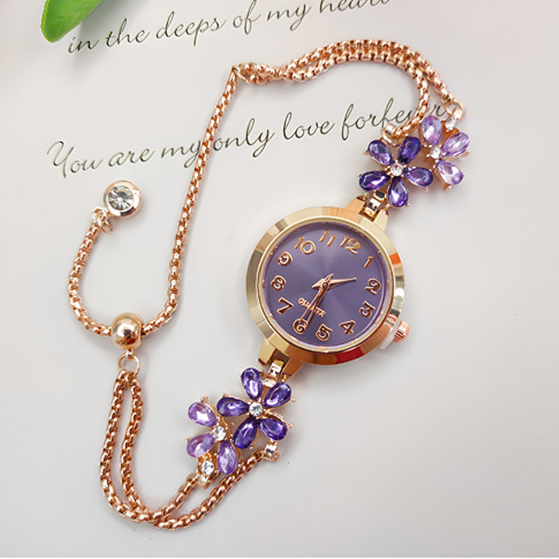 Women's Flower-Shaped Diamond Bracelet Watch | 7 Colours