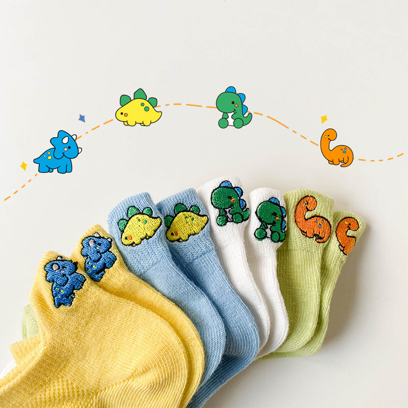 Children’s Embroidered Cartoon Boat Socks 4-Pair Pack 5 Designs Ages 1-12
