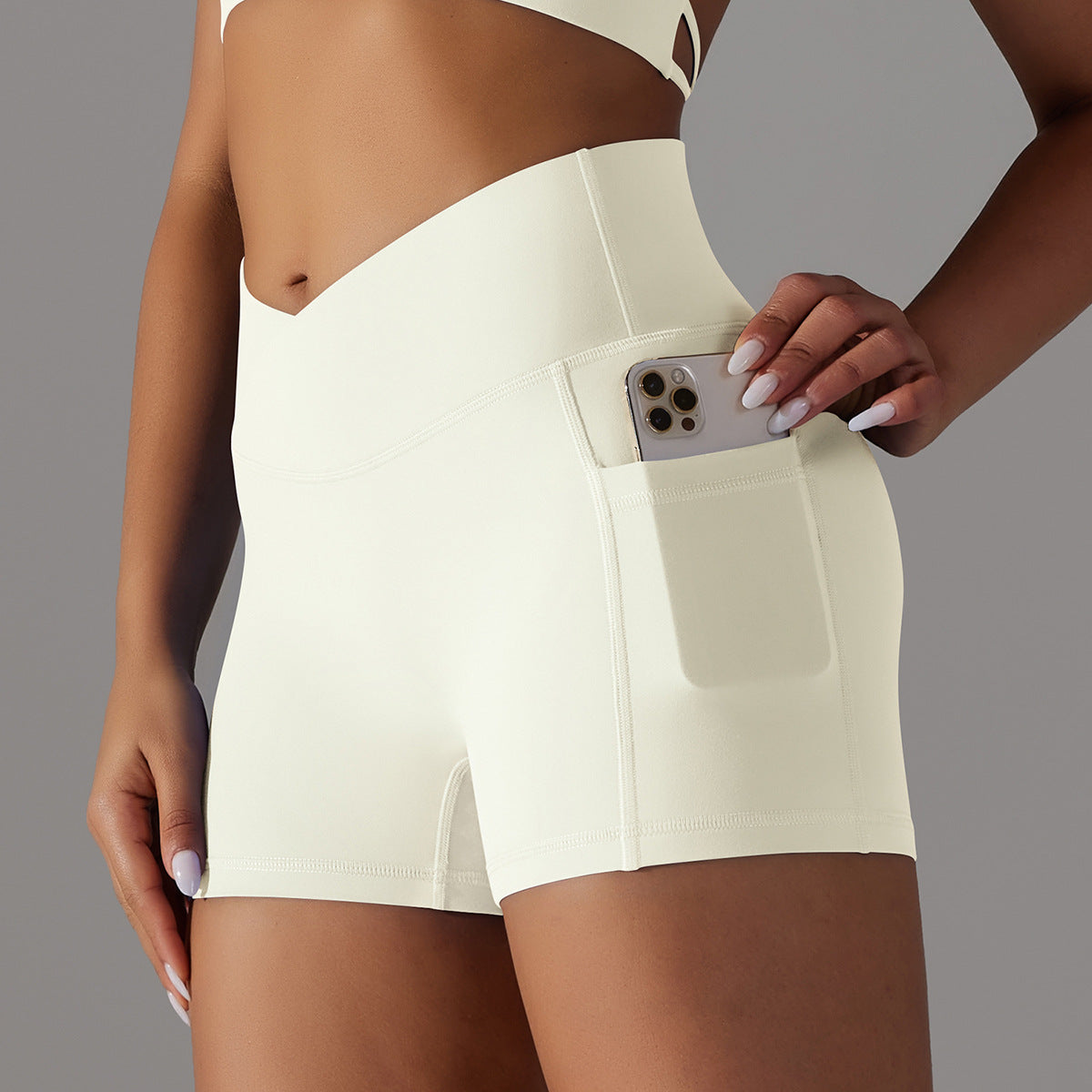 Women's Yoga Shorts with Phone Pocket | Moisture-Wicking | 4 Colours