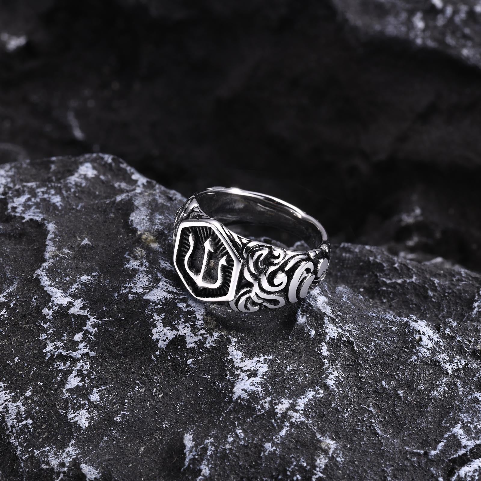 Men's Stainless Steel Trident Ring – Auspicious Cloud Design Steel & Black