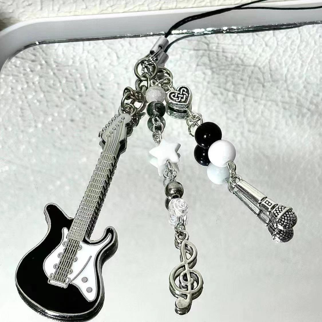 Cartoon Singer Alloy Phone Charm & Keychain Pendant