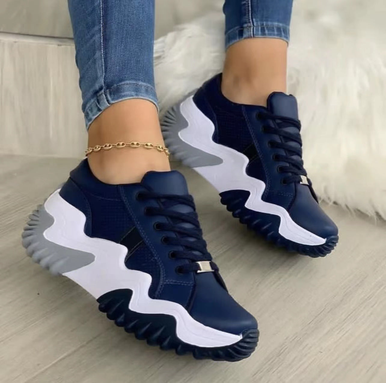 Women's Patent Leather Lace-Up Heeled Shoes | Platform Mid Heel